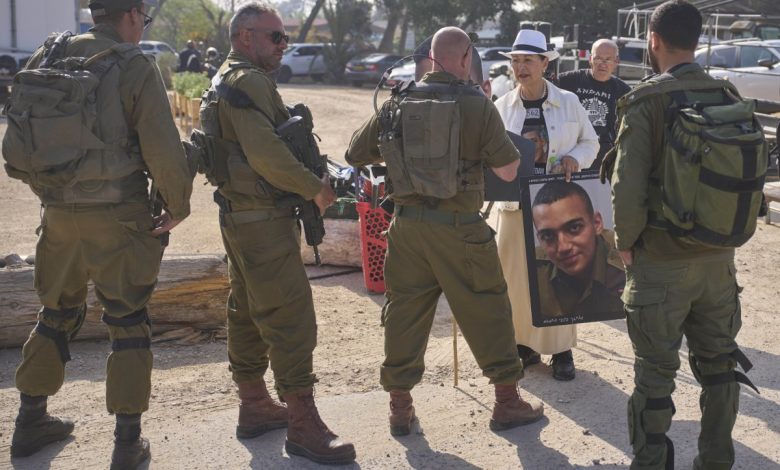 Israeli-American soldier Edan Alexander, freed from captivity in Gaza, has refused to meet Israeli Prime Minister Benjamin Netanyahu and thanked US President Donald Trump.